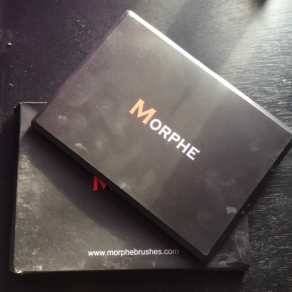 Make up palette used one time! - Picture 2 of 2